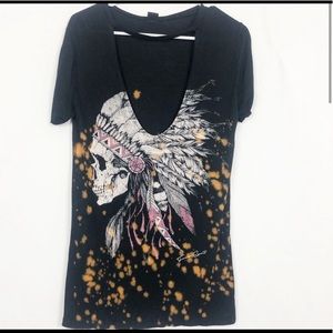 The Classic Skull Cut Out Bleached T-Shirt rock